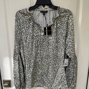 NWT SAKS FIFTH AVENUE BLOUSE